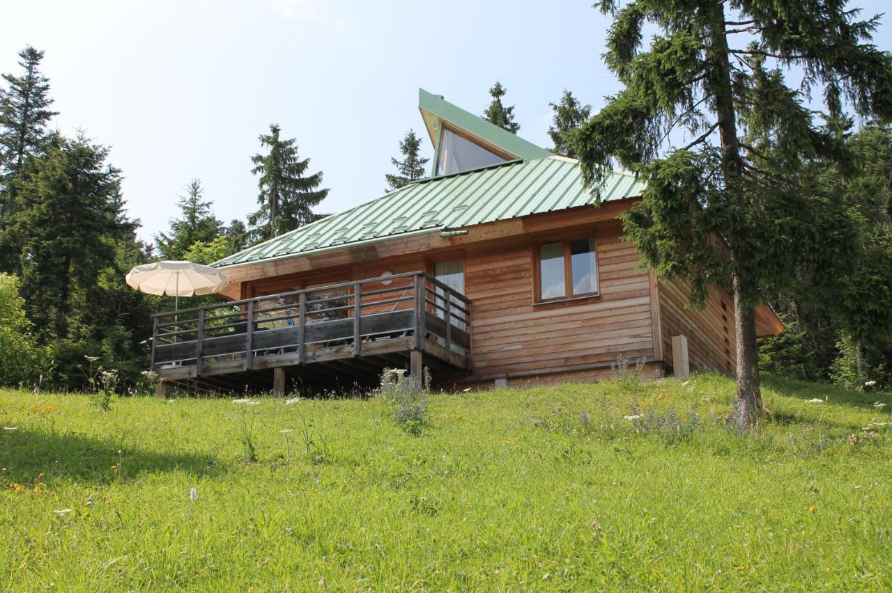 Les Loges Du Jura 4 Etoiles Apartman Nanchez Kültér fotó