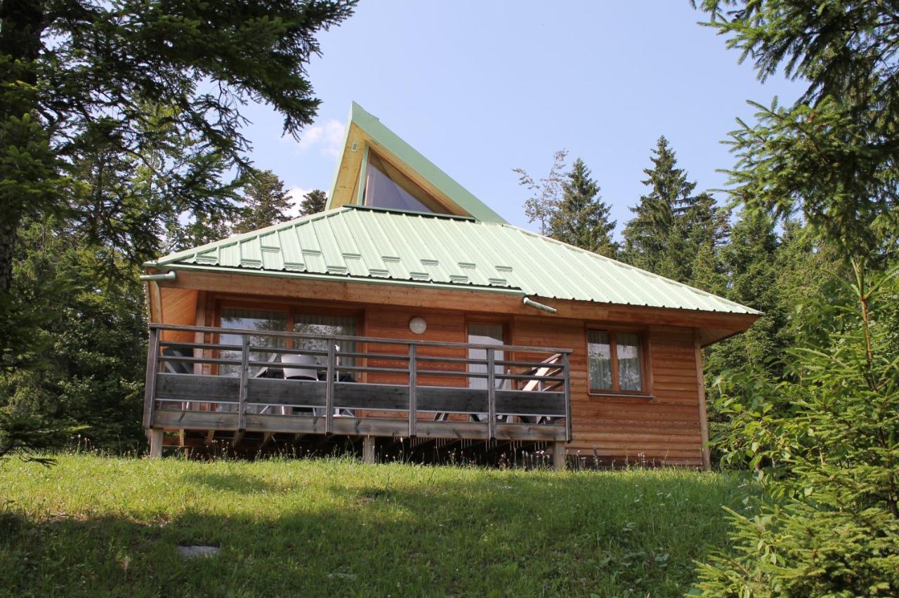 Les Loges Du Jura 4 Etoiles Apartman Nanchez Kültér fotó